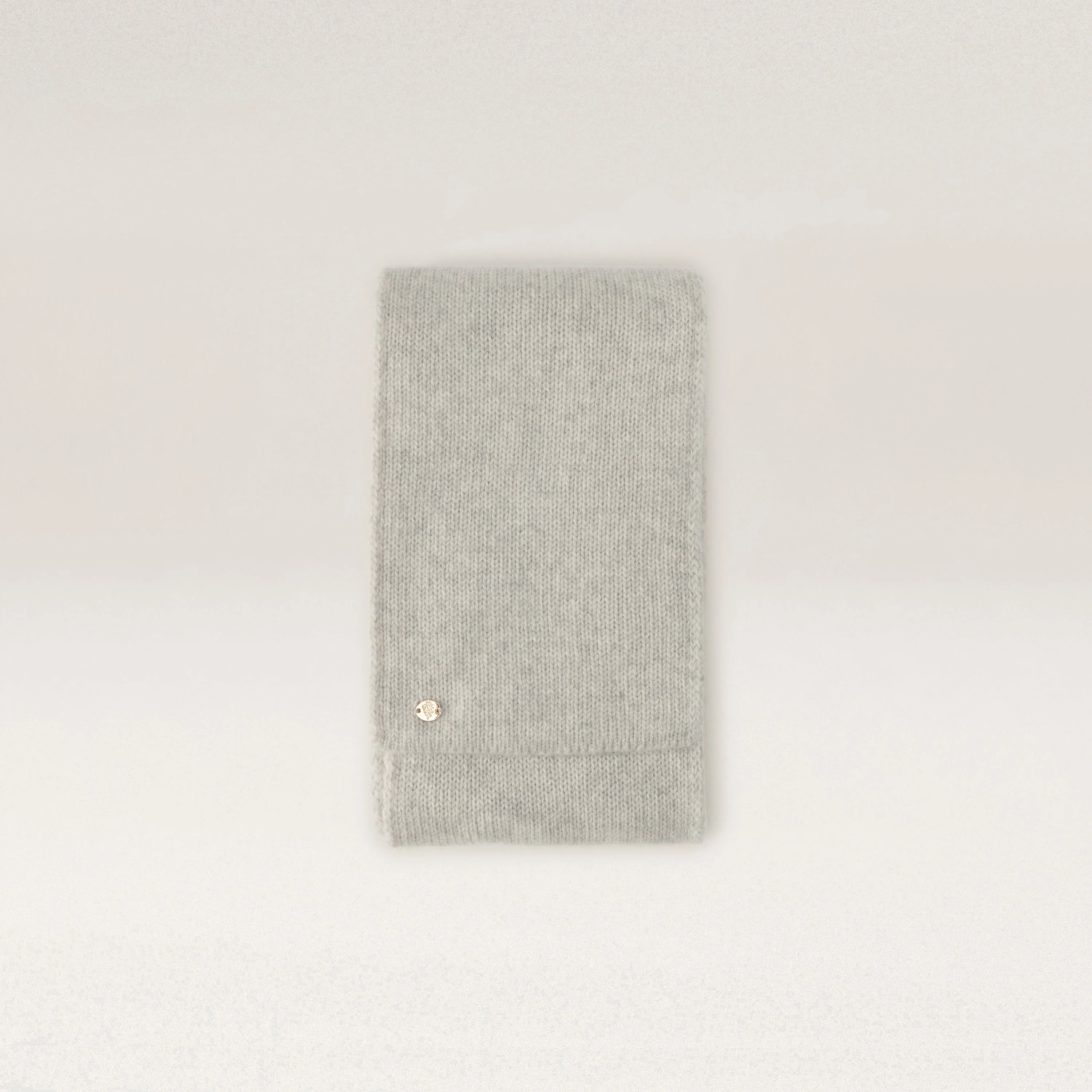 Agnes Cashmere Scarf - Image 3