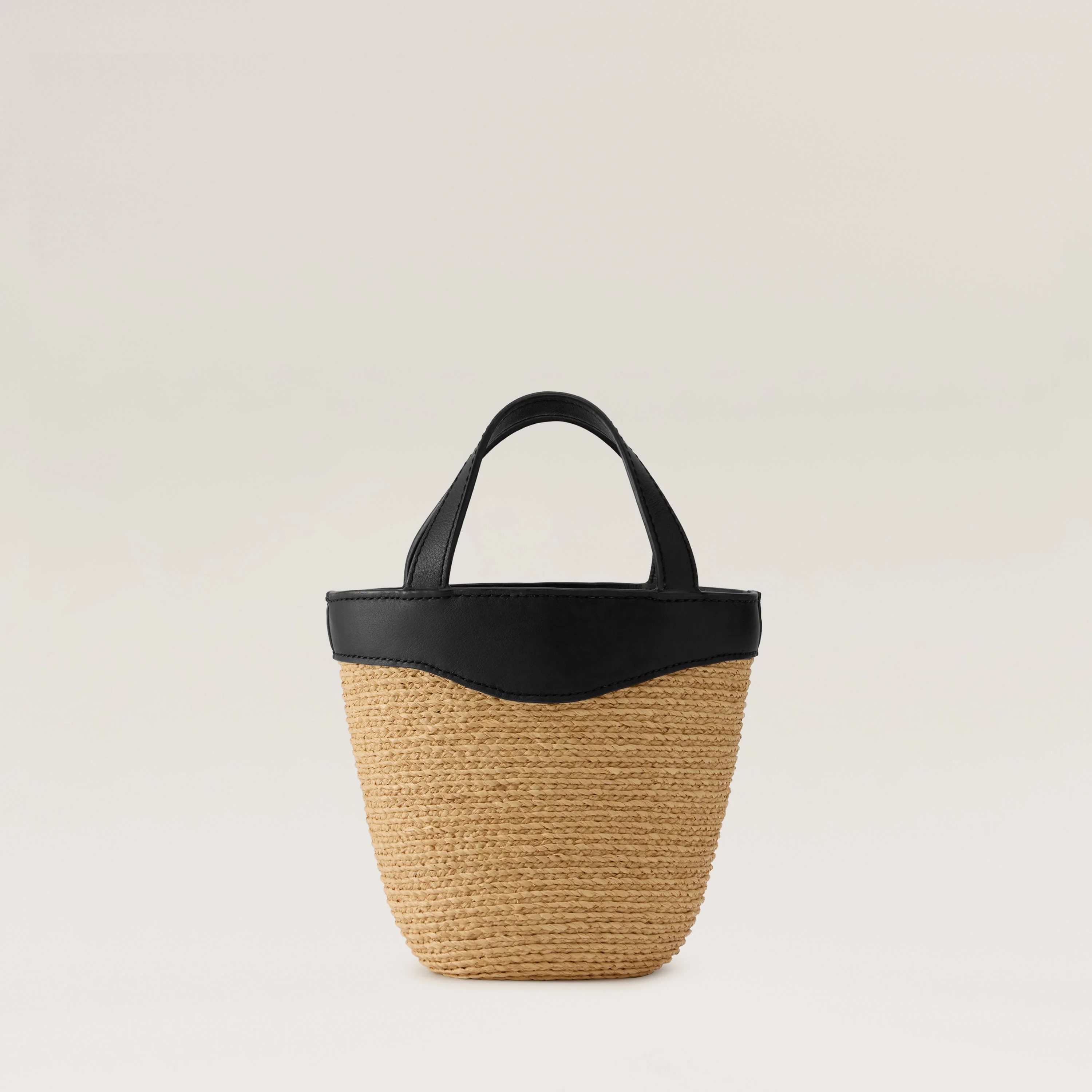 Ama Raffia Braid Basket - Image 3