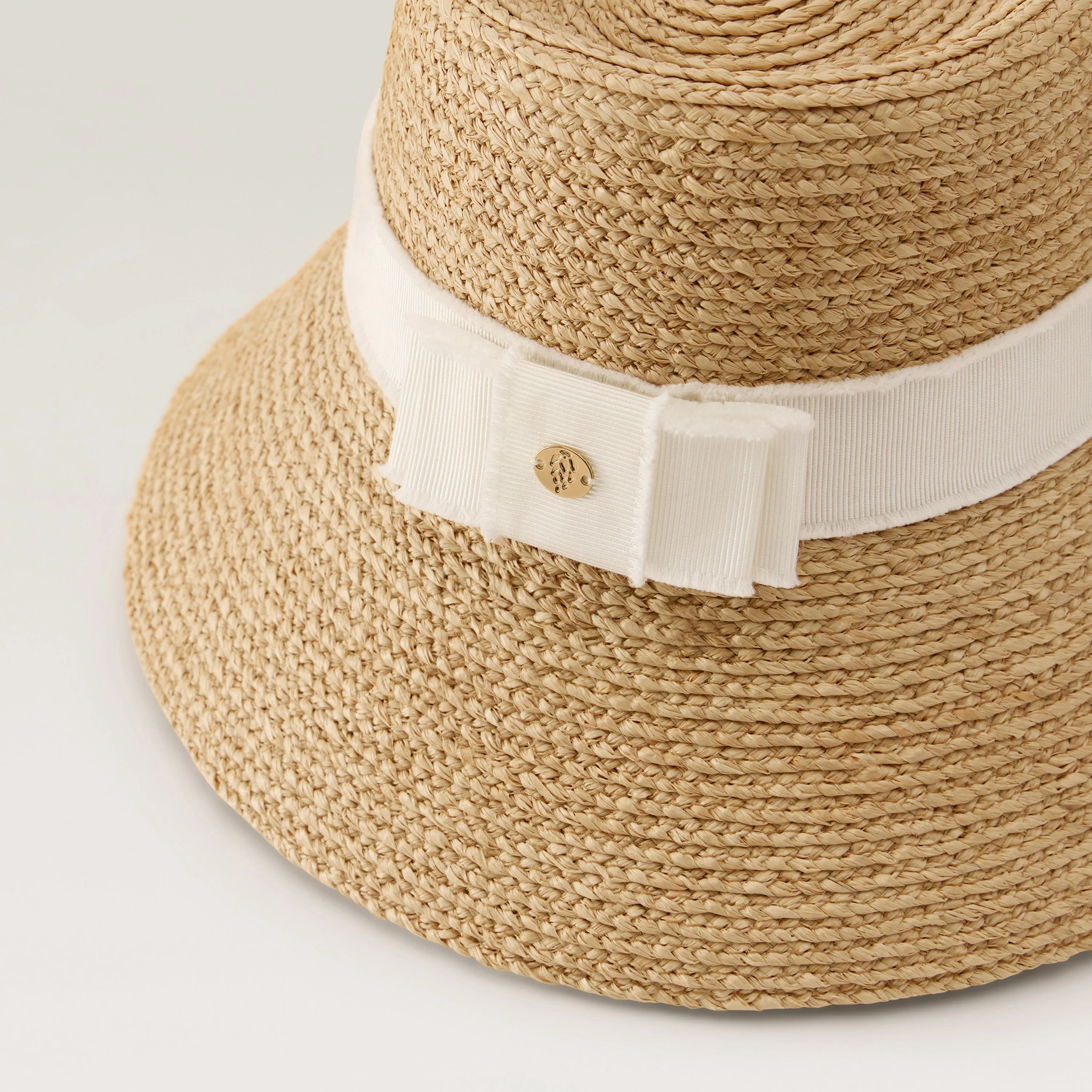 Beija Raffia Braid Bucket - Image 3