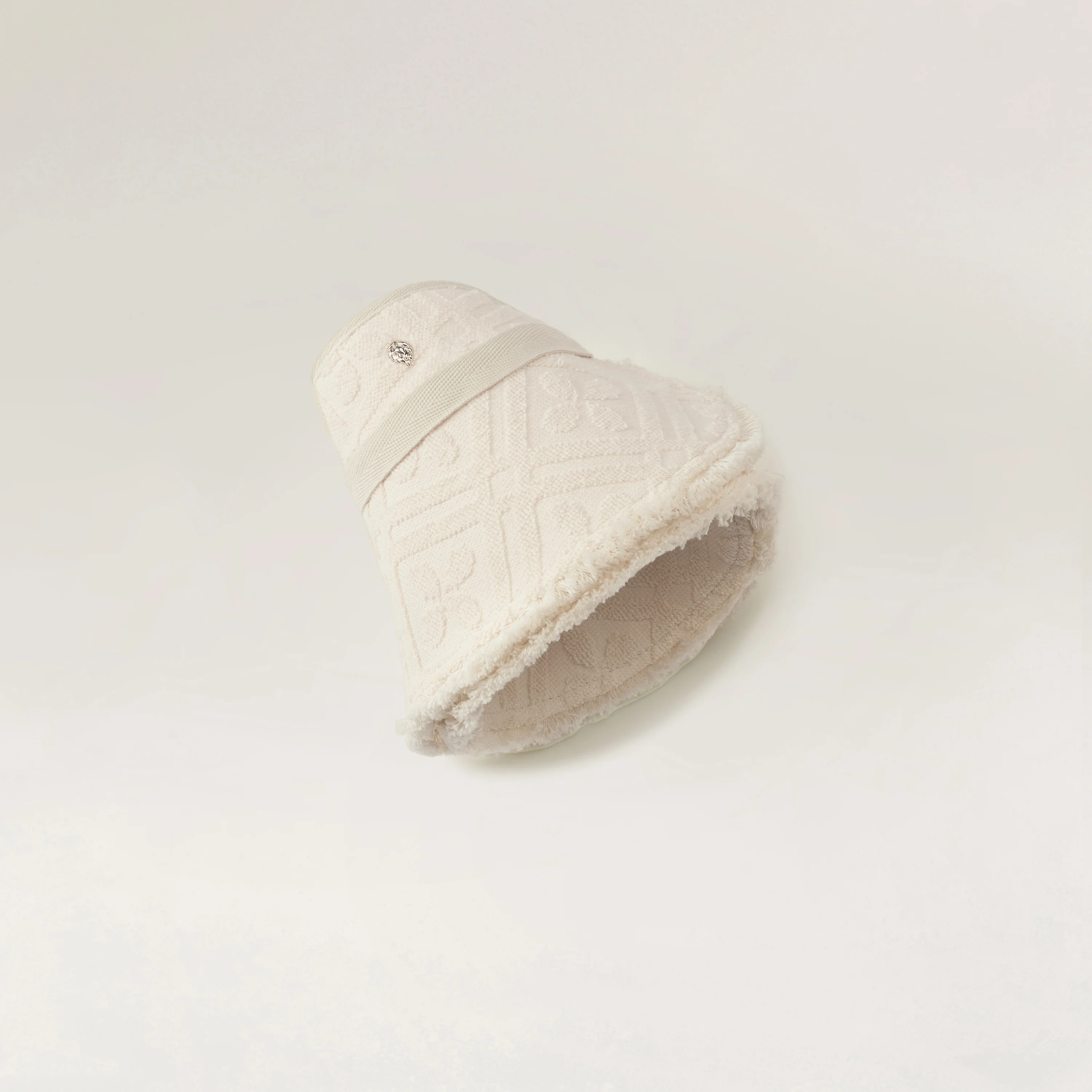 Carlota - Image 4
