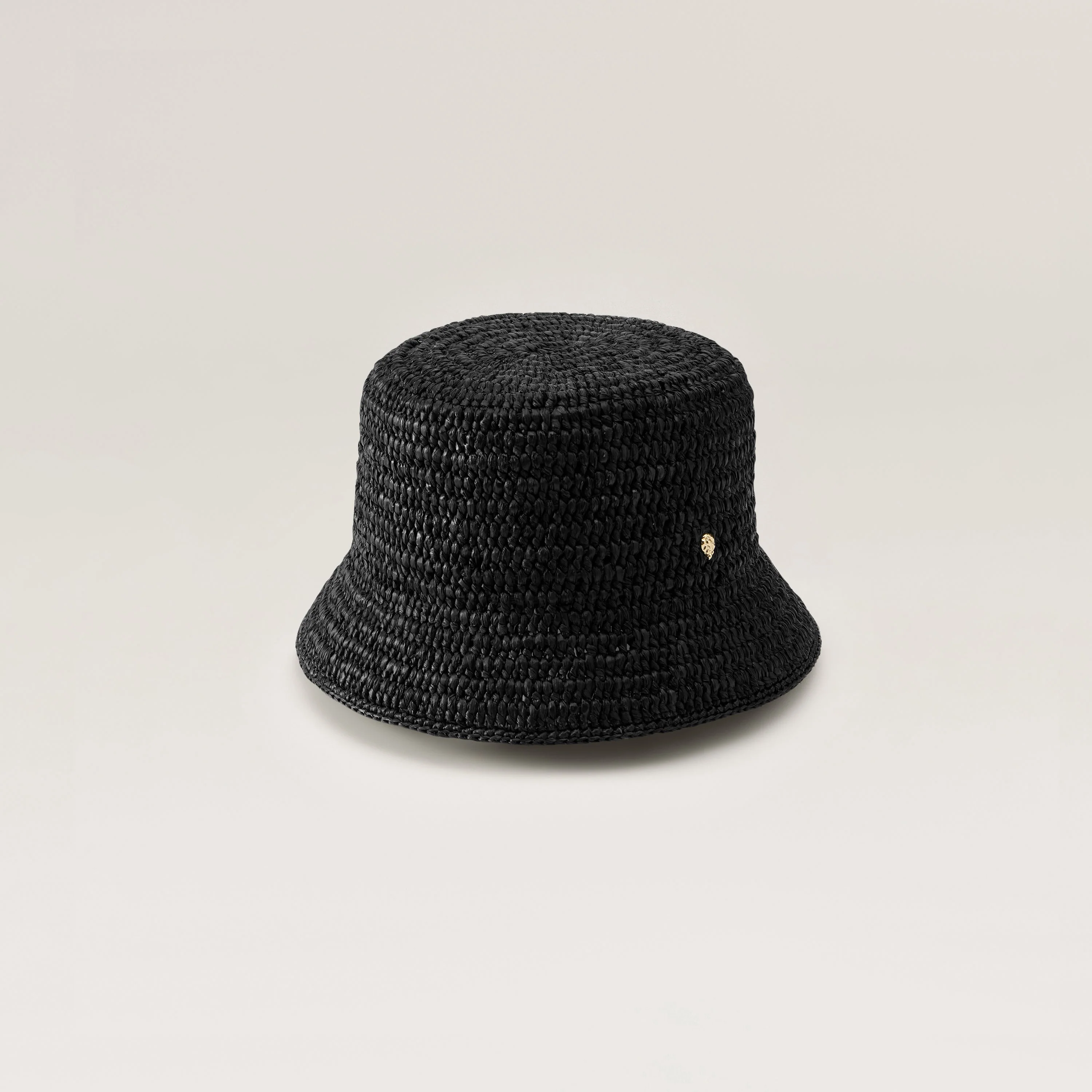 Chaturi Raffia Crochet Bucket