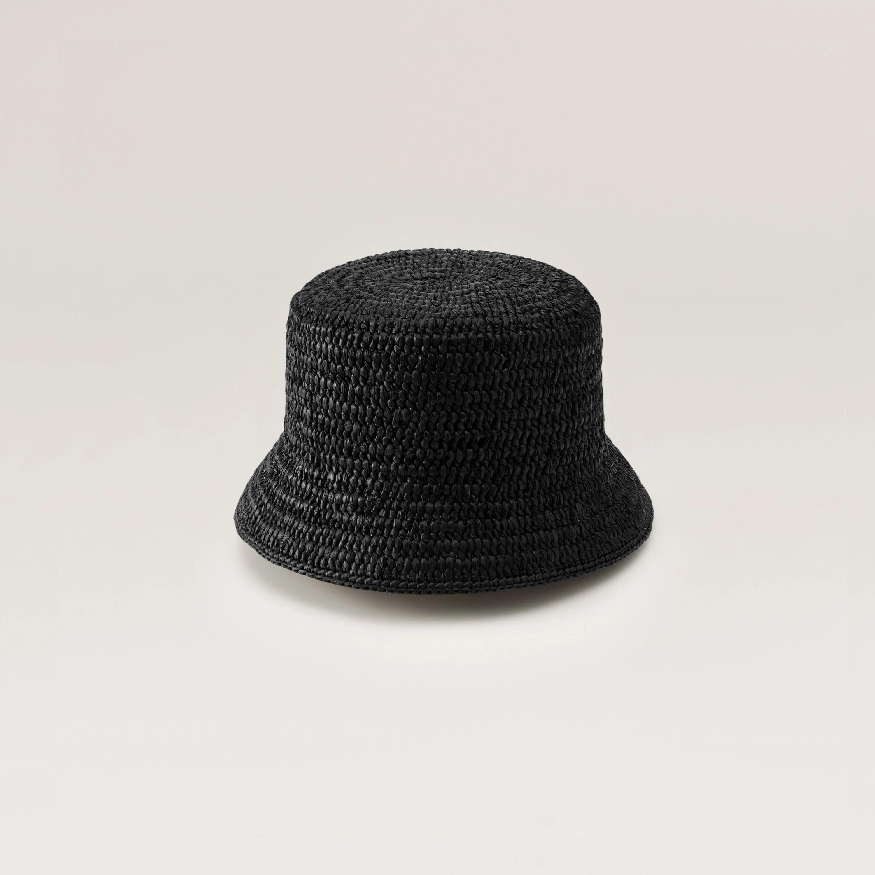 Chaturi Raffia Crochet Bucket - Image 3