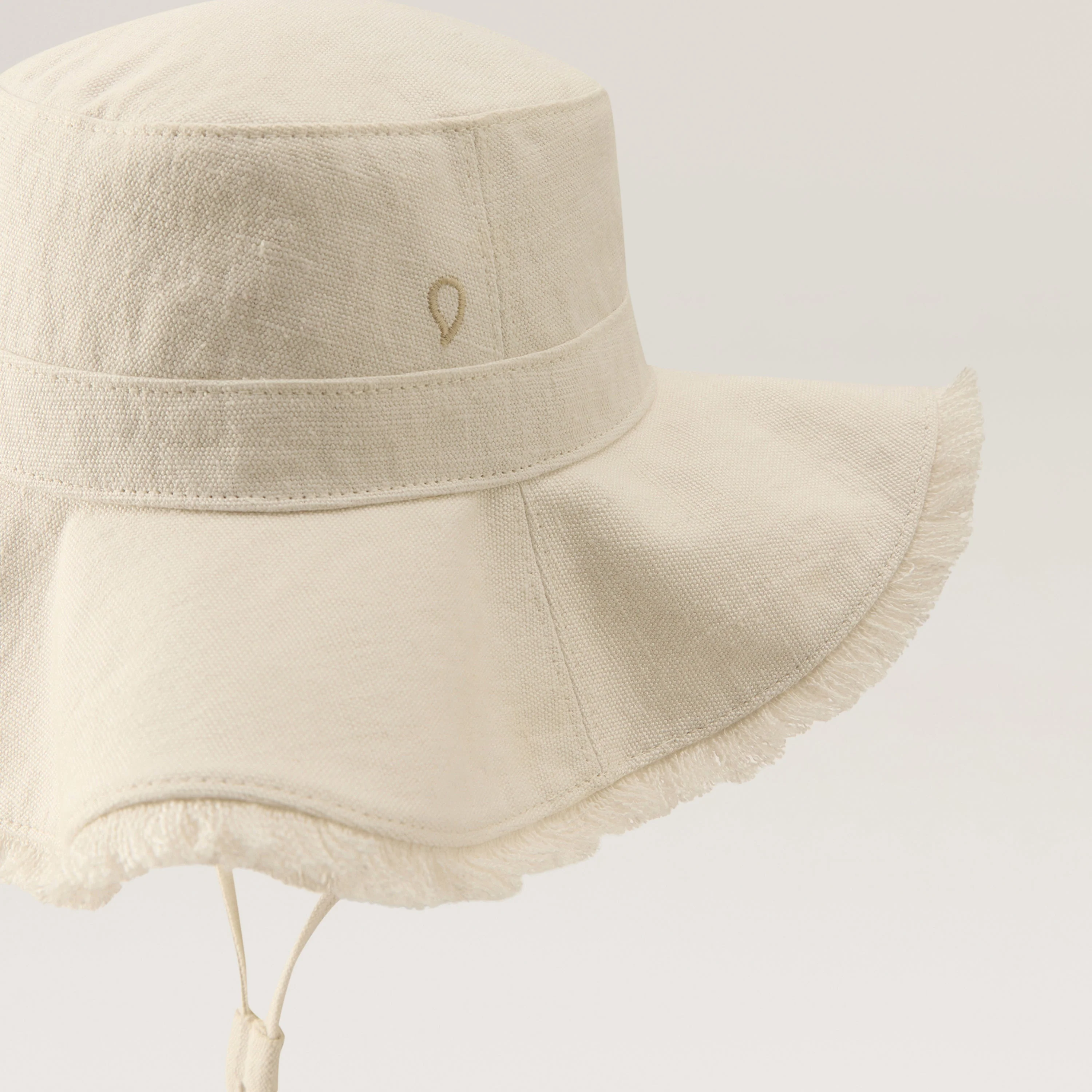 Emerie Hemp Bucket - Image 4
