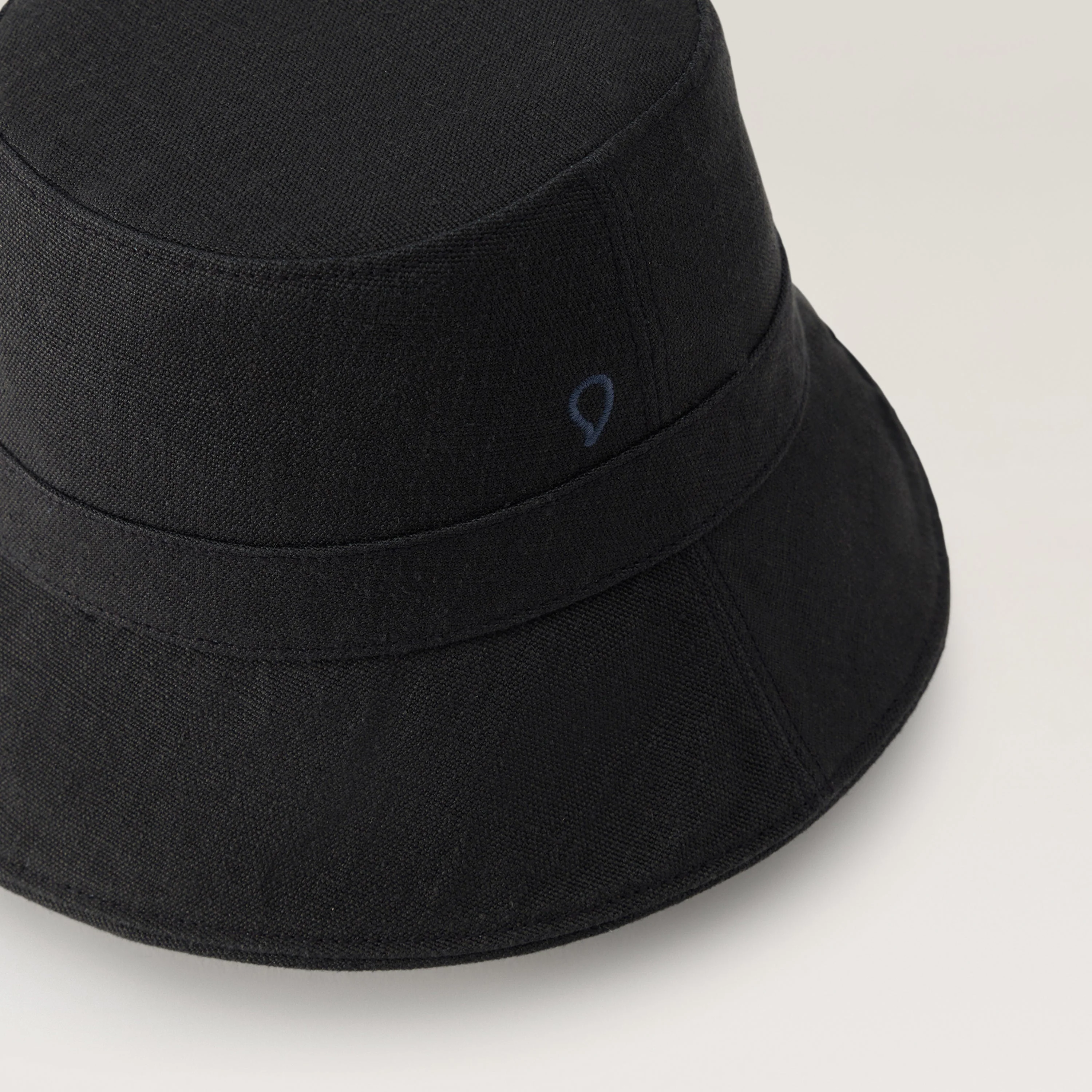 Ezri Hemp Bucket - Image 5