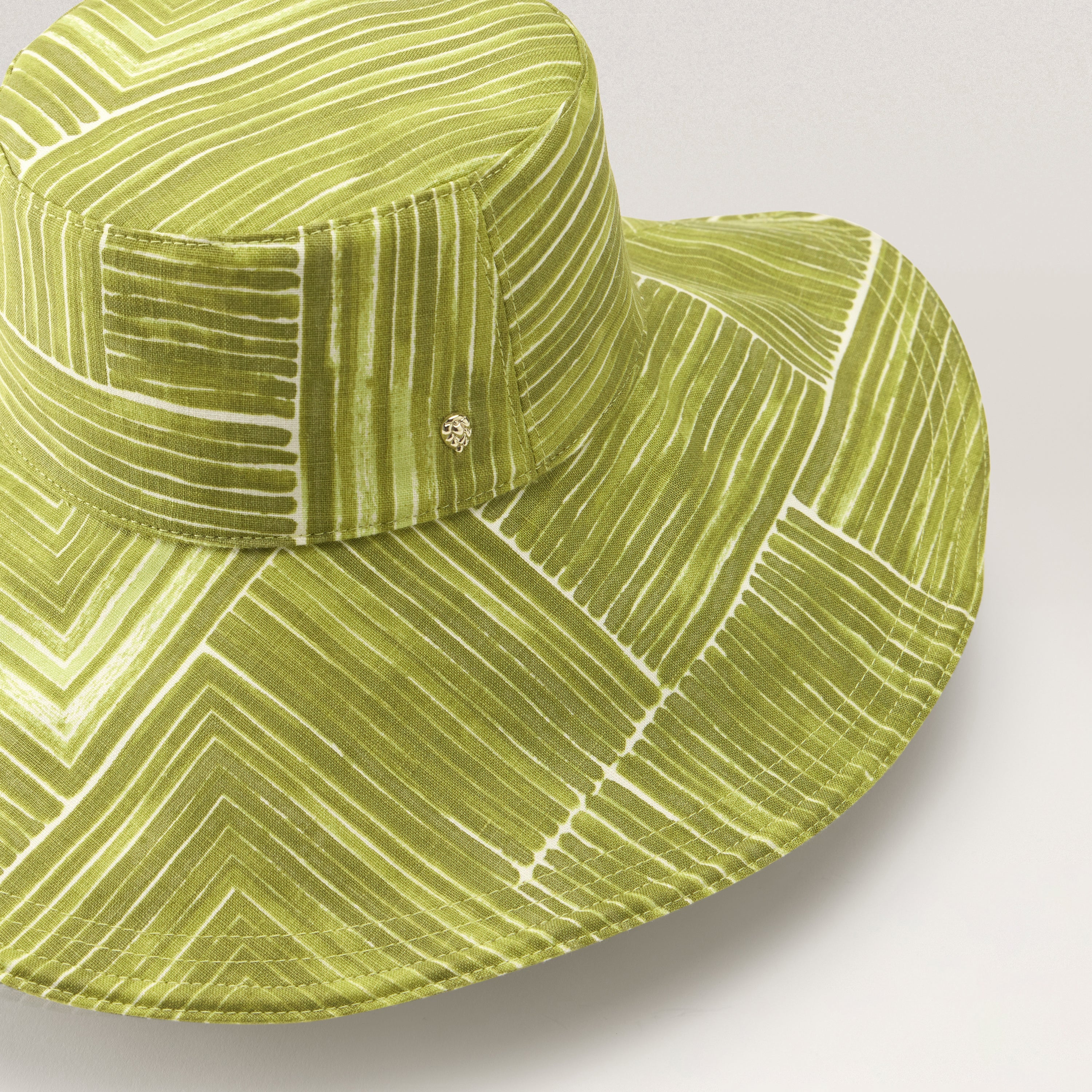 Isha Linen Blend Bucket - Image 4