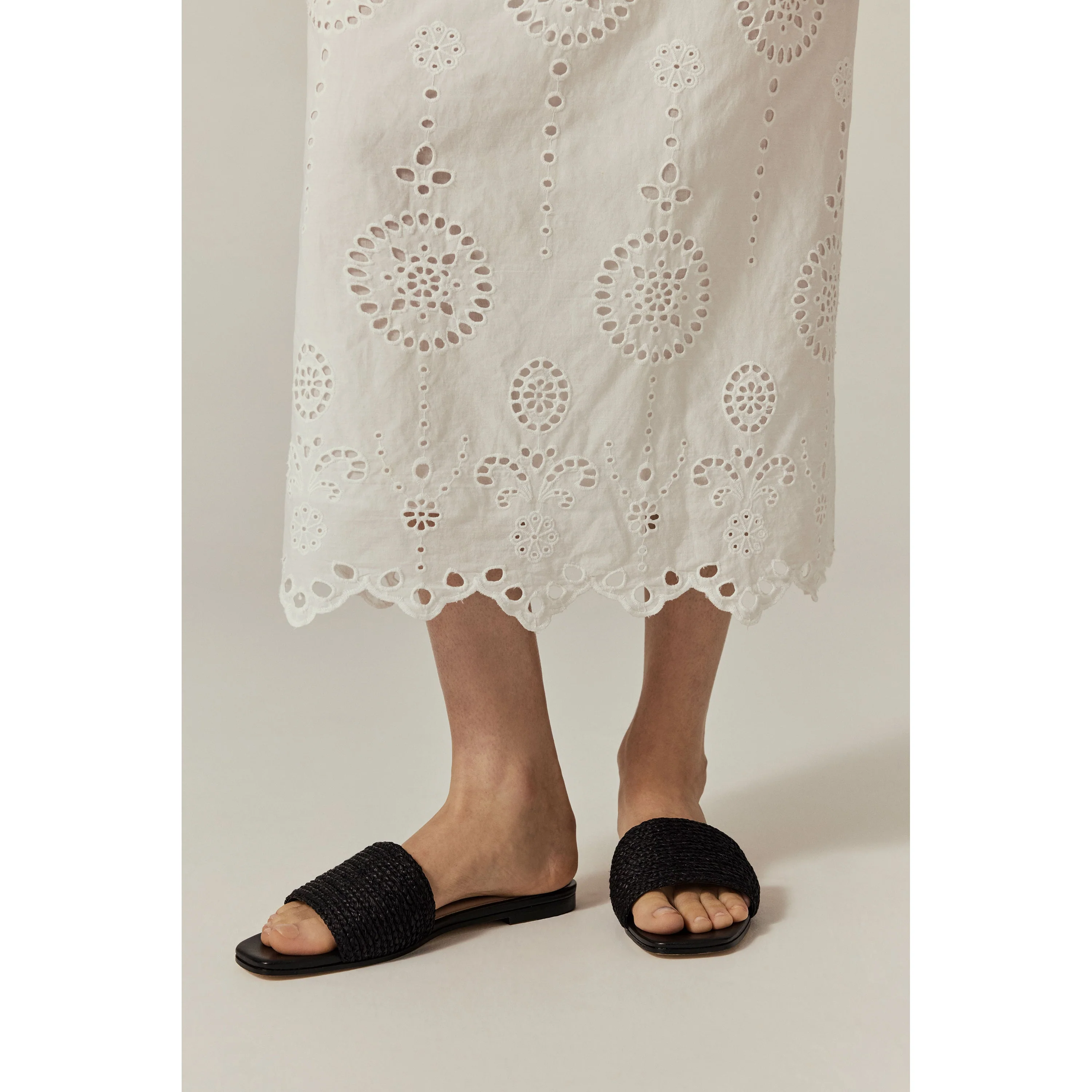 Kaila Raffia Braid Slide - Image 2