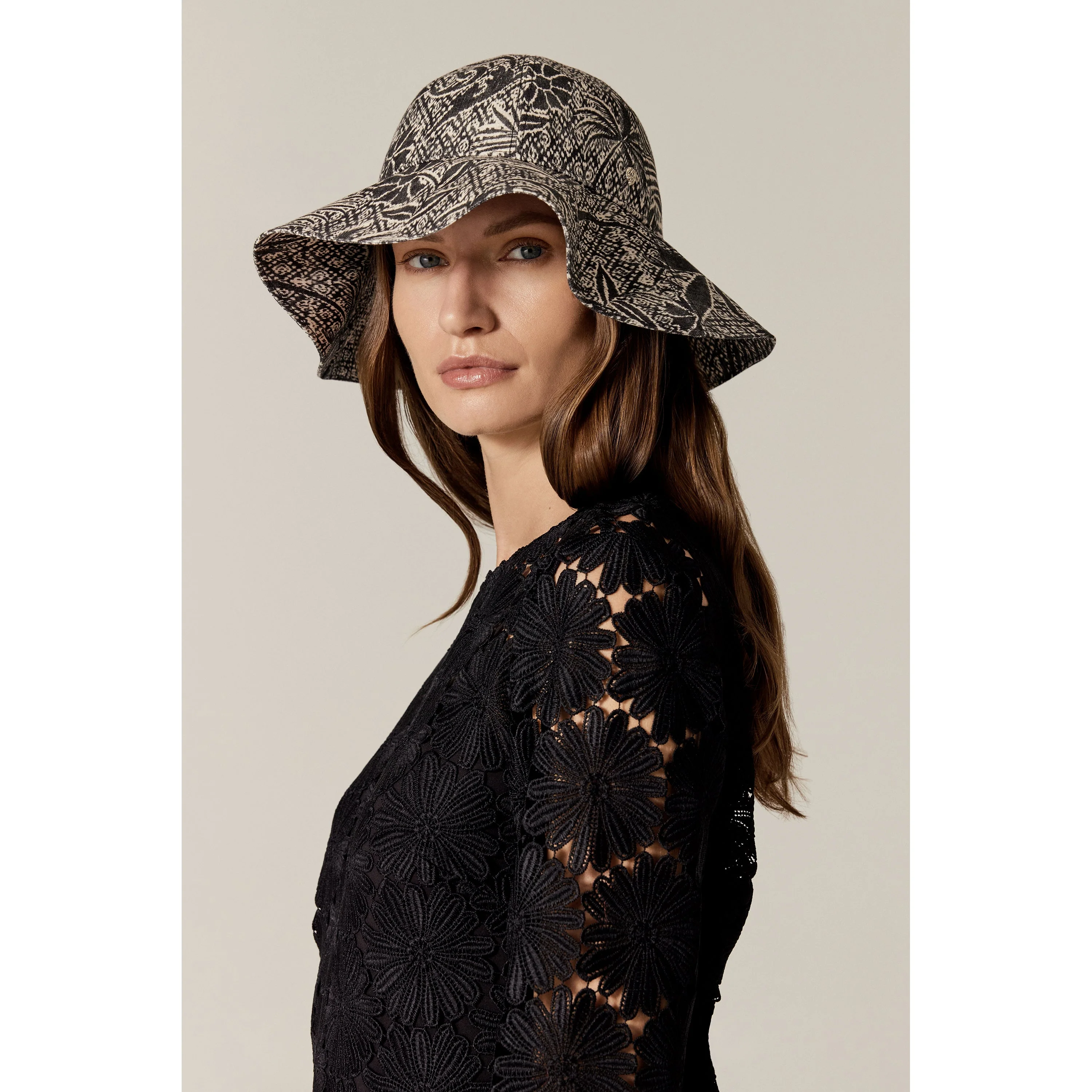 Nikini Linen Print Hat - Image 2