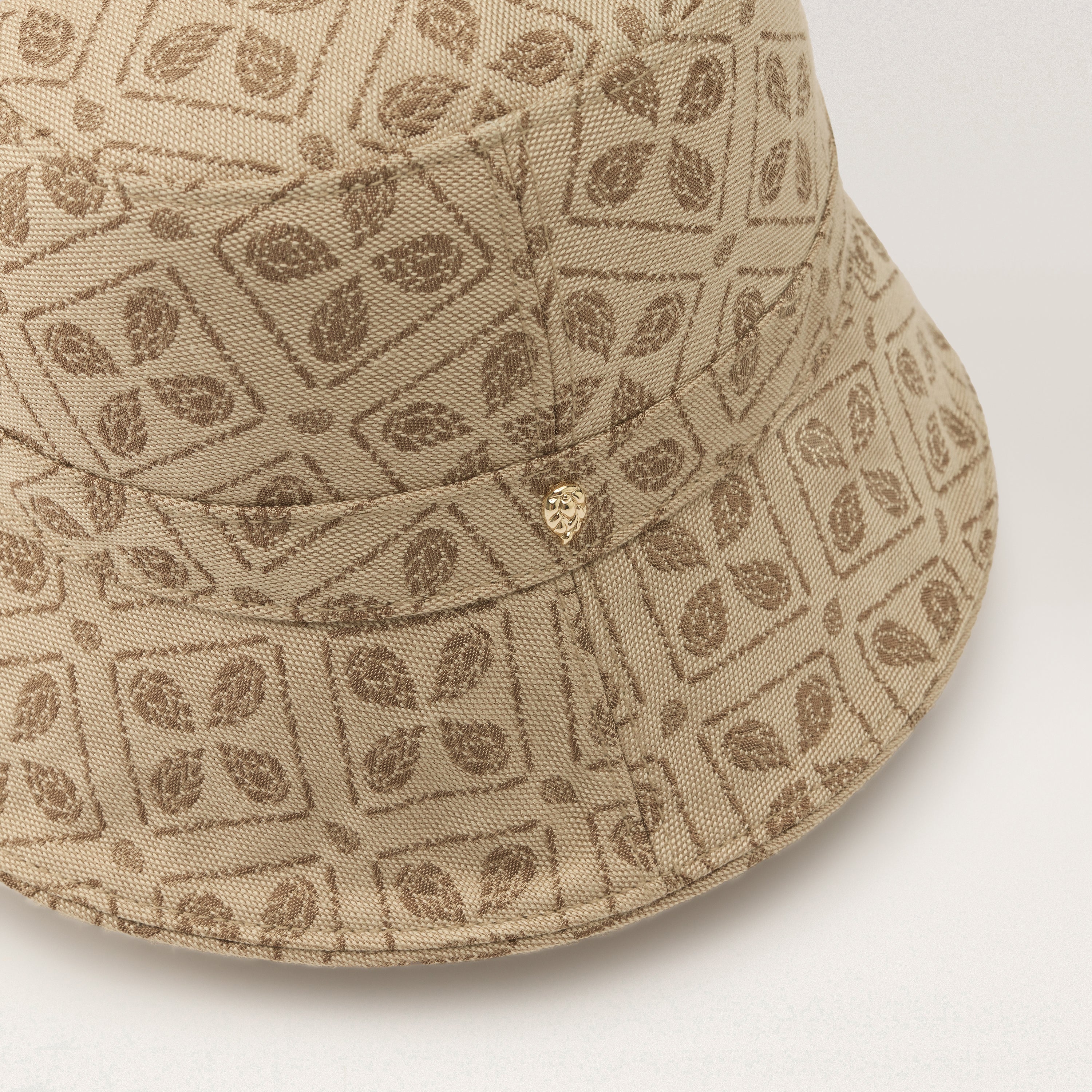 Percy Jacquard Bucket - Image 5
