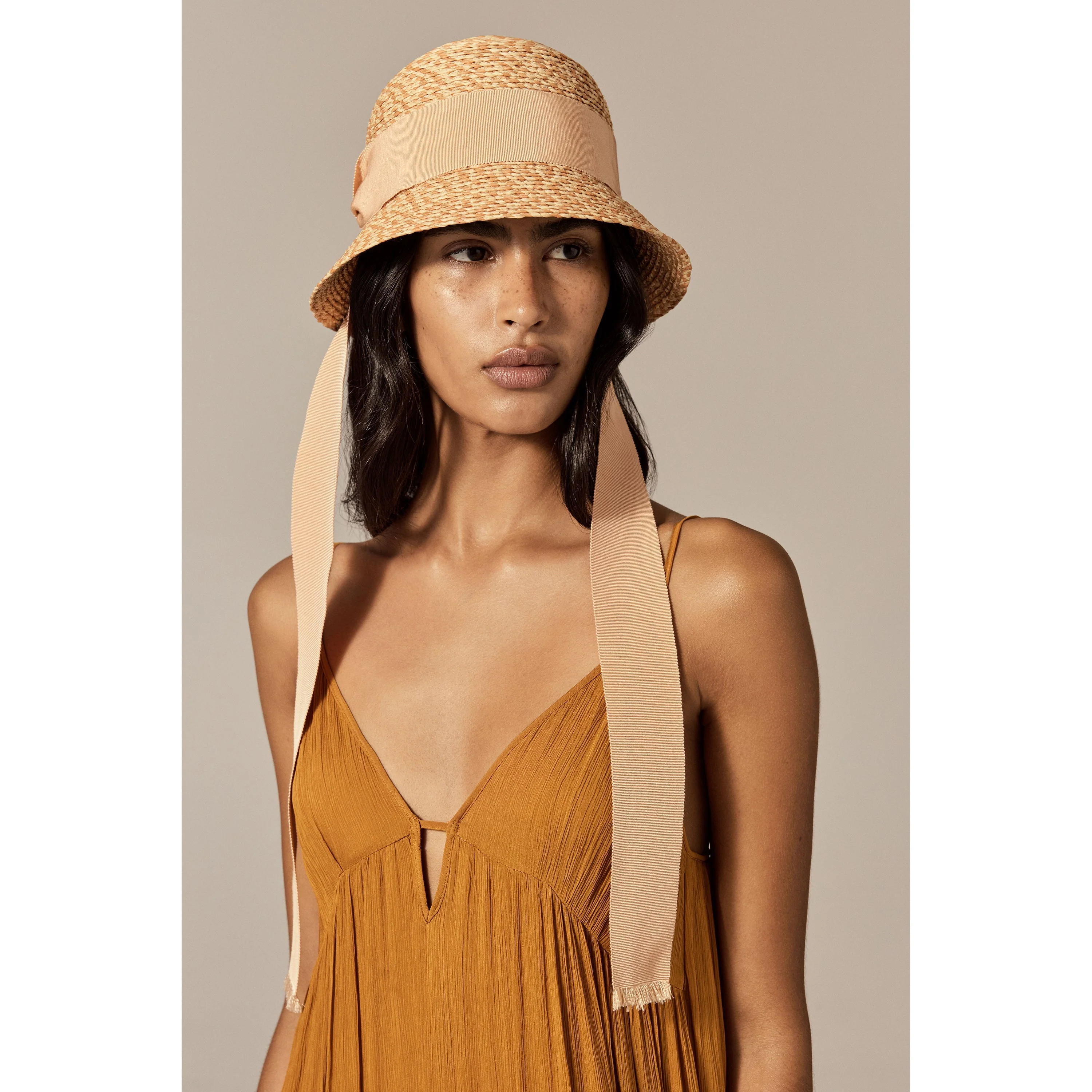 Pippette Raffia Braid Cloche - Image 2