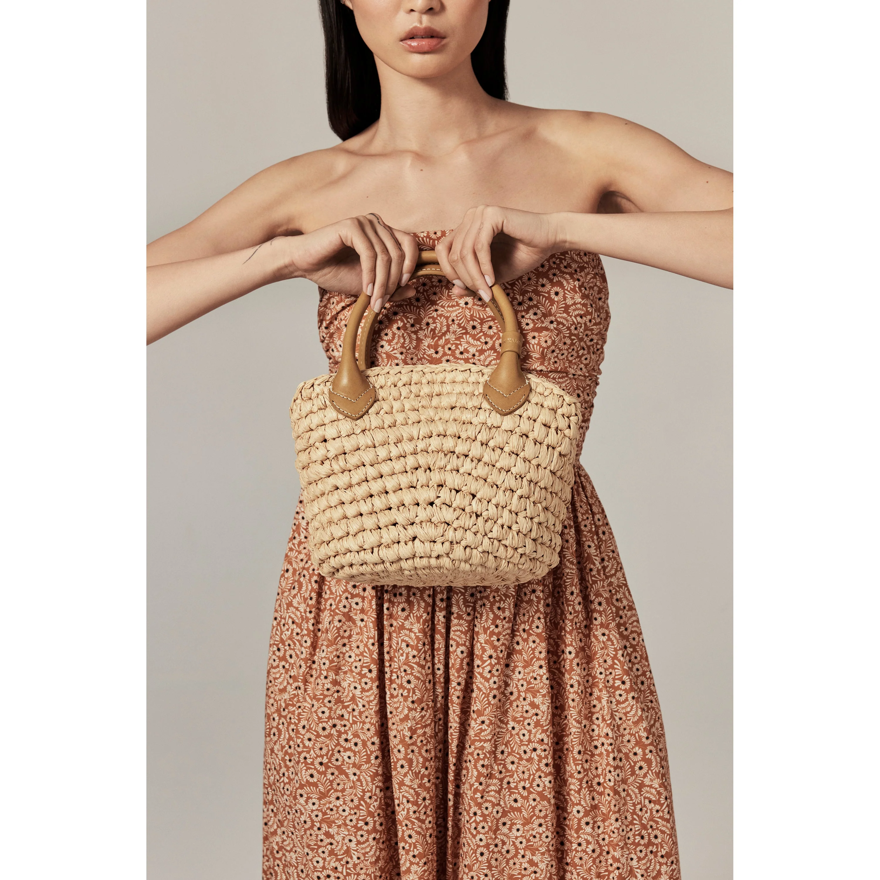 Raya Raffia Handmade Basket - Image 2