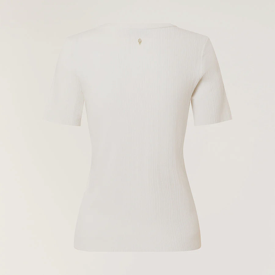 Sara - Image 7