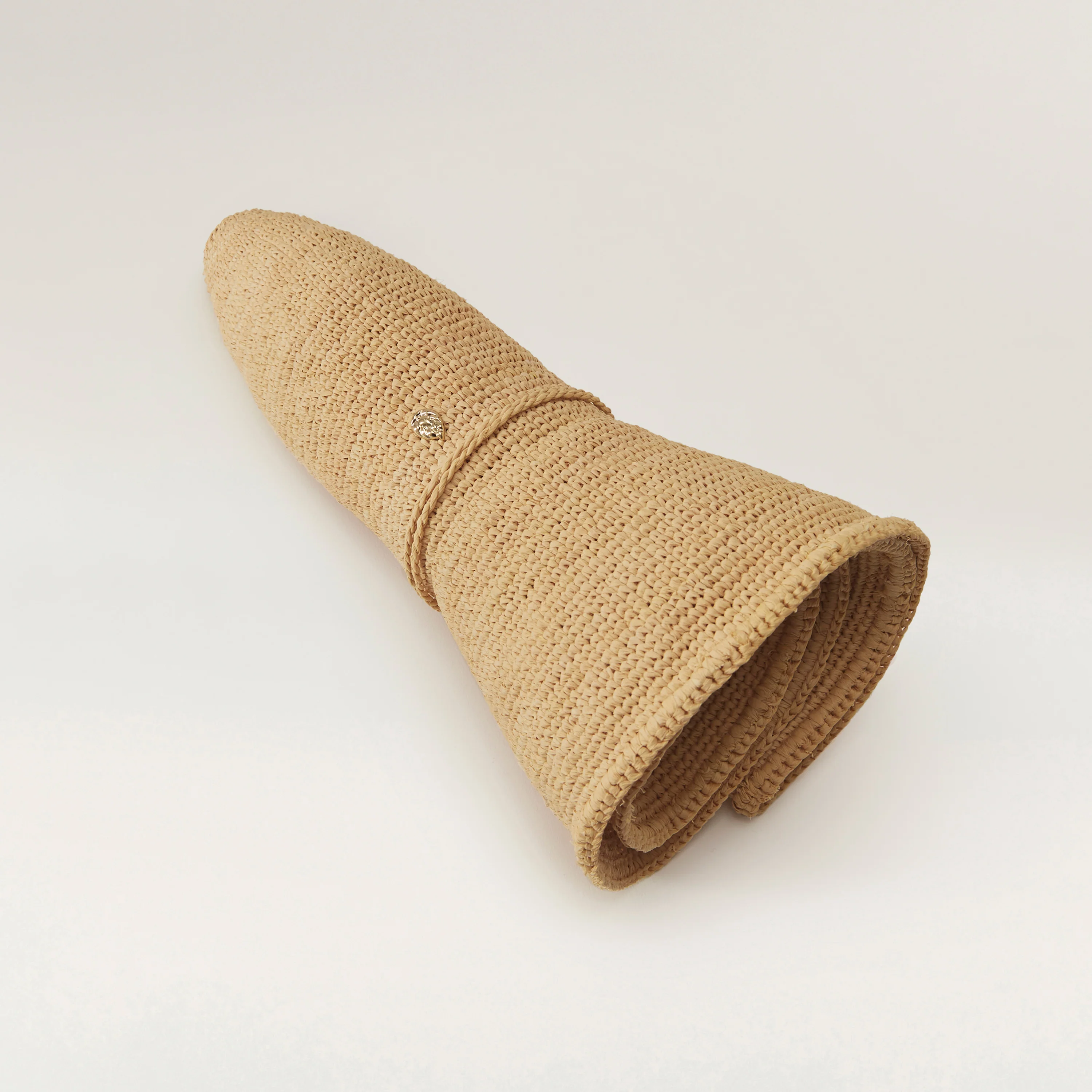 Tahani - Image 5