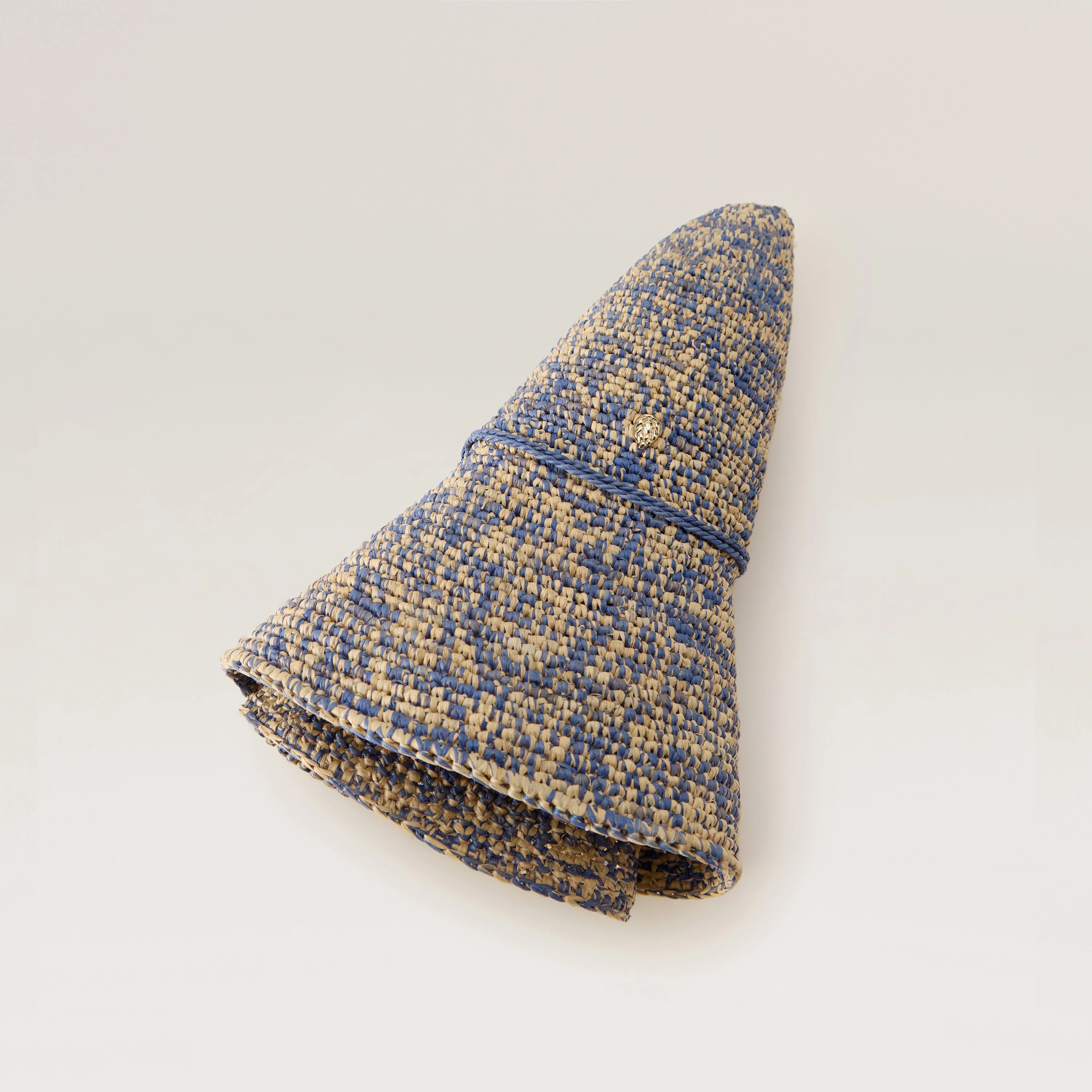 Tahani Raffia Crochet Hat - Image 4